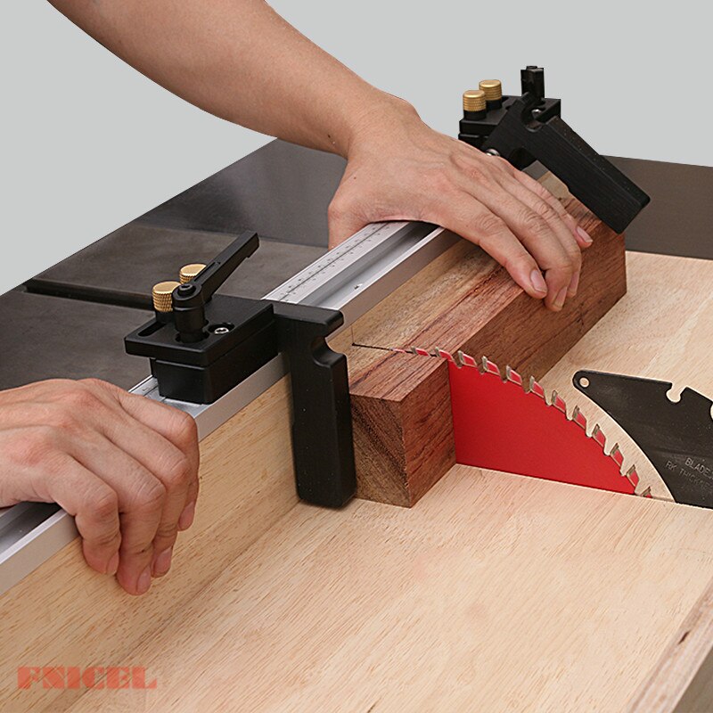 T-slot miter track with scale